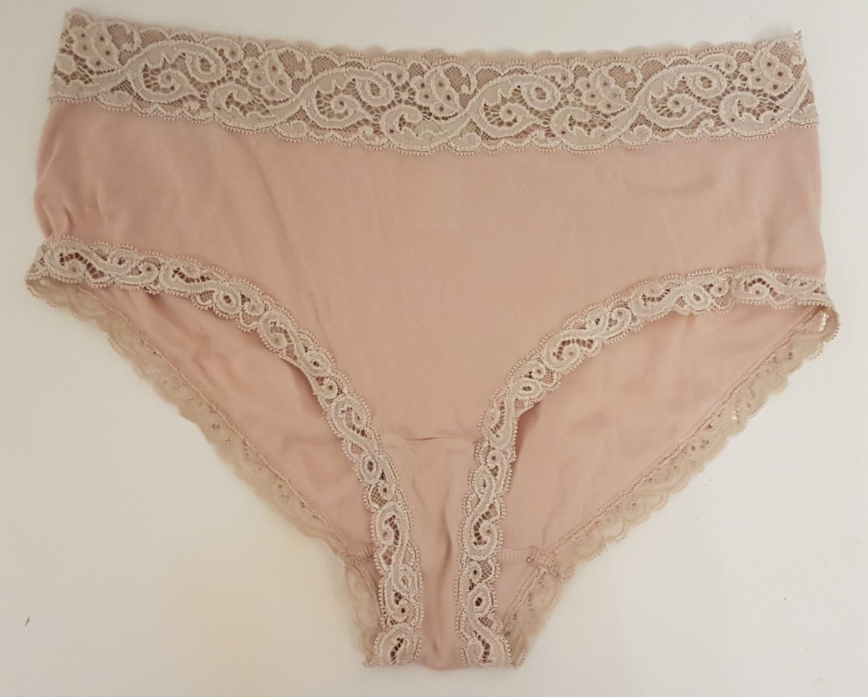 Slip Hanro beige nude Gr M - Neu