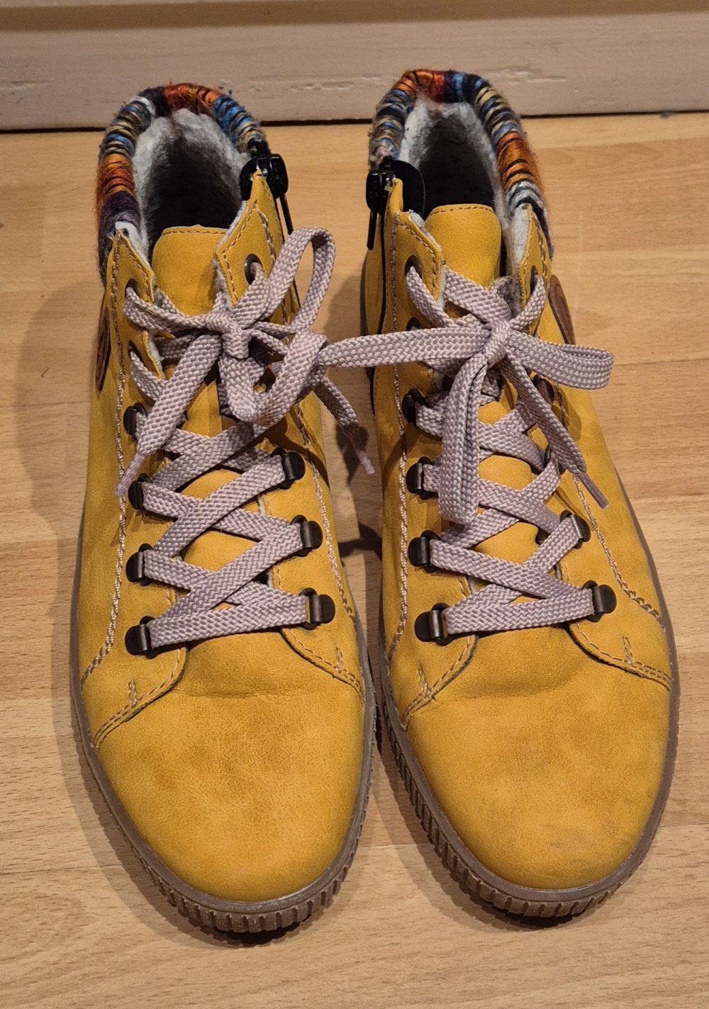 Rieker Stiefeletten gefüttert gelb senf Gr 41