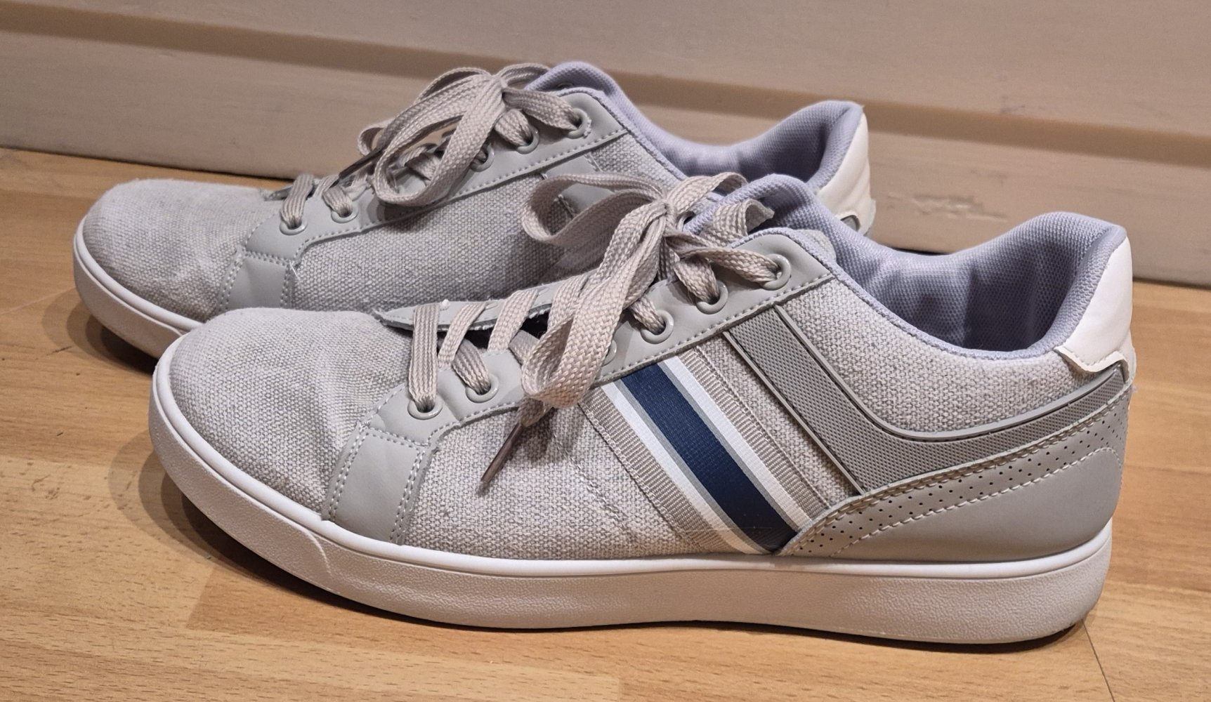 OVS Sneaker Stoffschuhe grau blau Gr 42