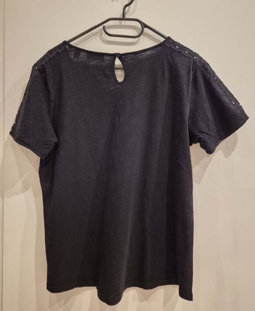Tchibo T-Shirt schwarz Lochmuster Gr 40/42