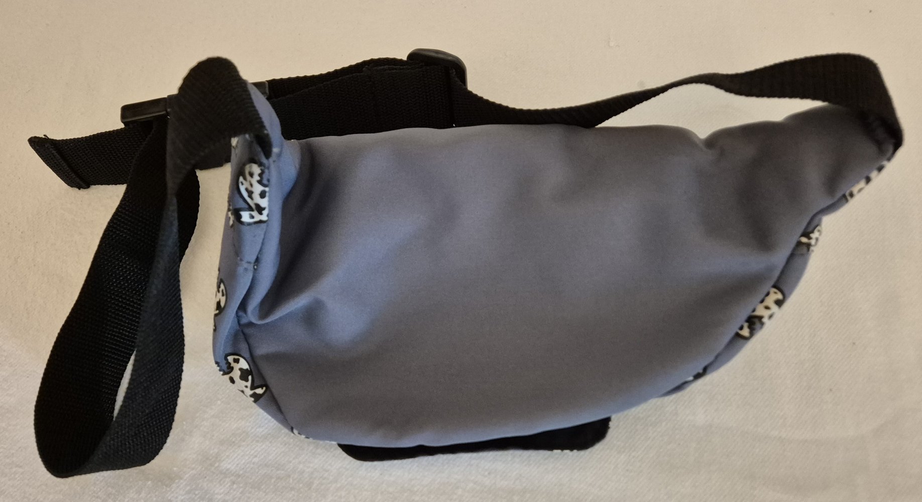 IQ Hip Bag Bauchtasche grau Fische