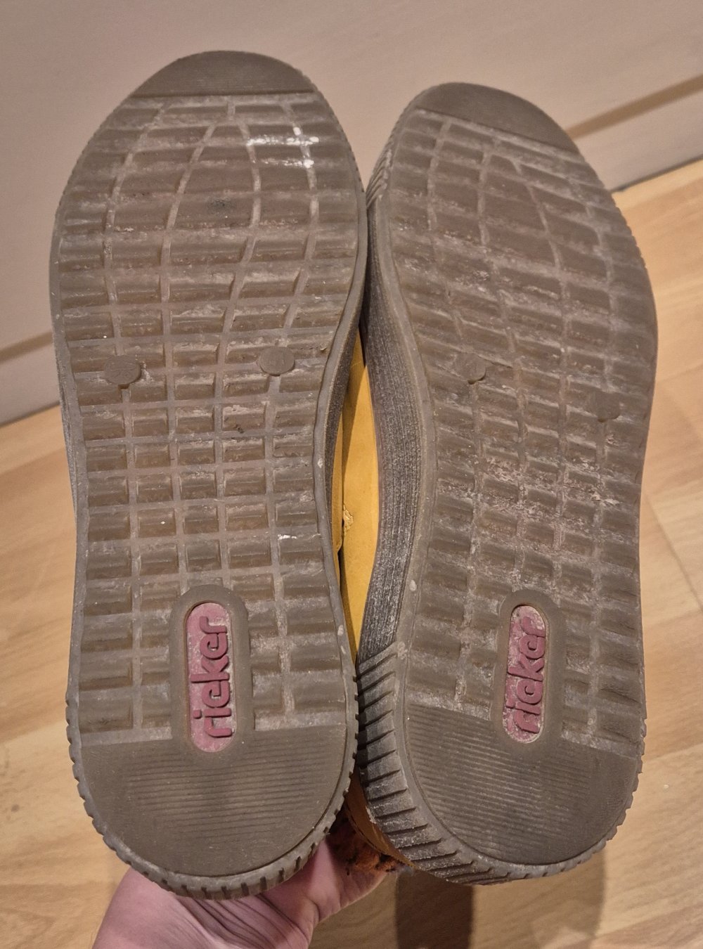 Rieker Stiefeletten gefüttert gelb senf Gr 41