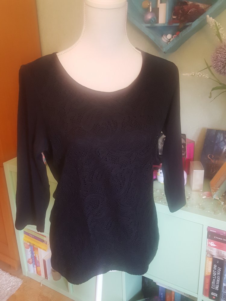Hübsches Spitzen Shirt / Basic / Oberteil mit flame größe L