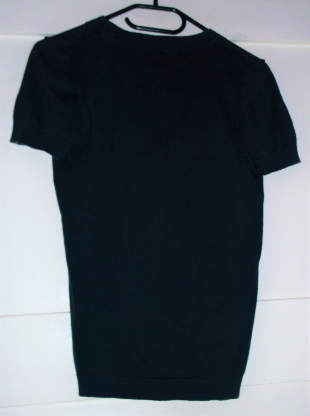 dunkelblaues Poloshirt mit raffinierter Knopfleiste S.Oliver