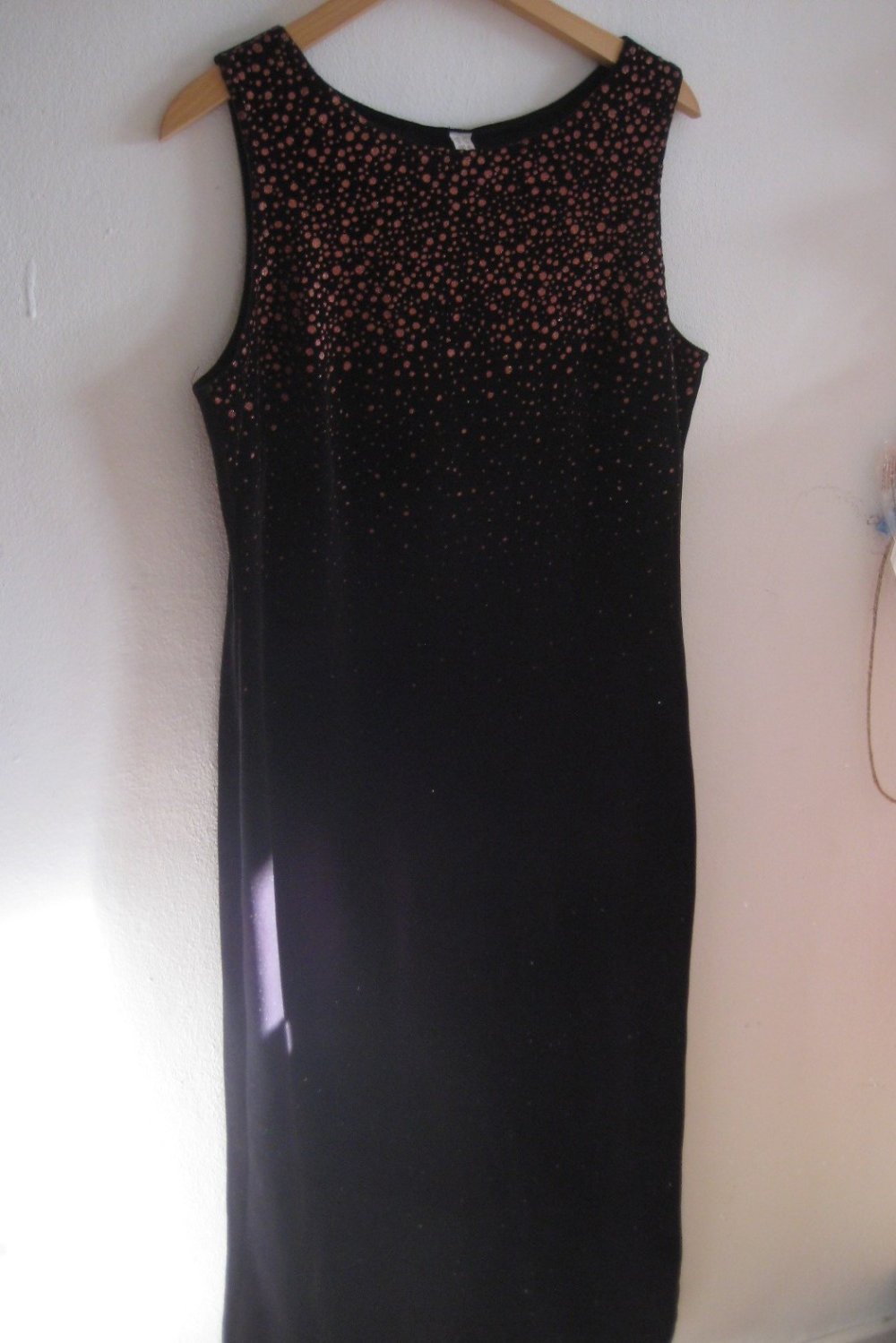 Schwarzes Vintage Kleid aus Samt! true vintage, samtkleid, schwarz, maxi, bodenlang, edel, schick, besonders, glitzer, silvester, curvy, plussize, oversized