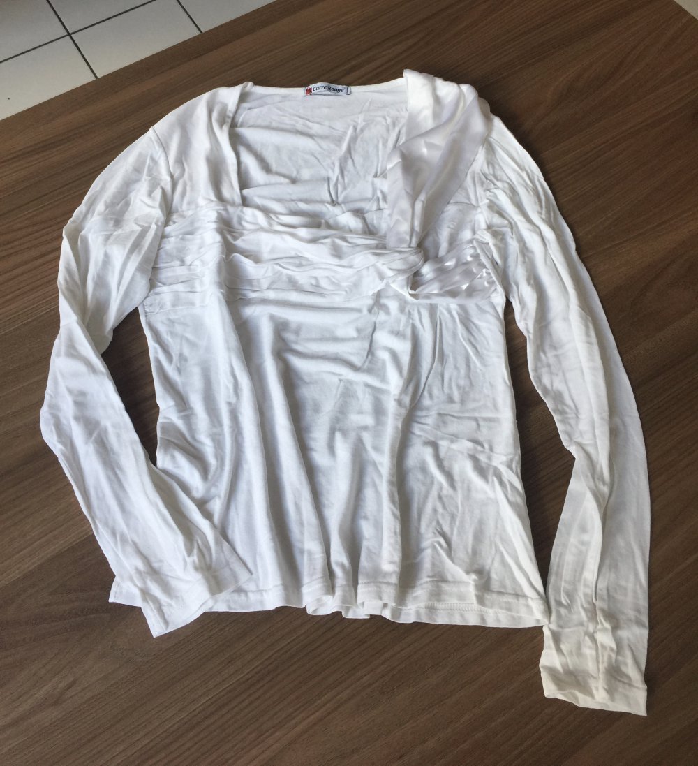 Außergewöhnliches Langarmshirt