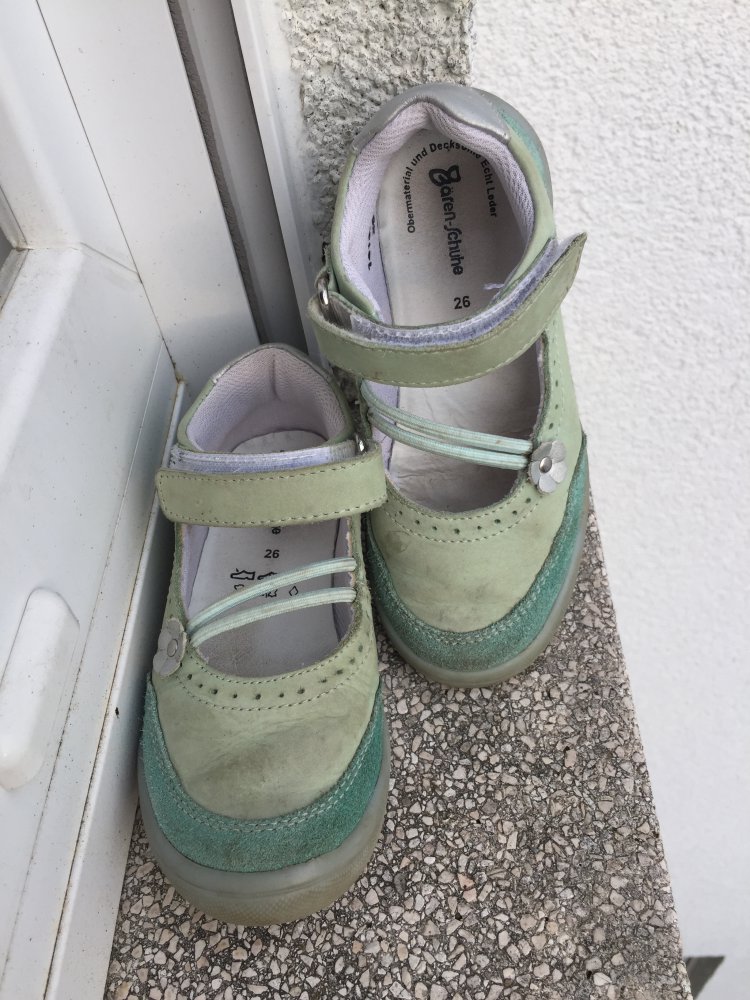 Mintgrüne Ballerina/Sandalen Gr. 26