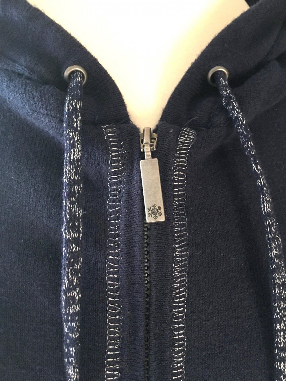 Kuschelige Sweatjacke Hoodie Kapuzenjacke Größe M 40 Marine blau