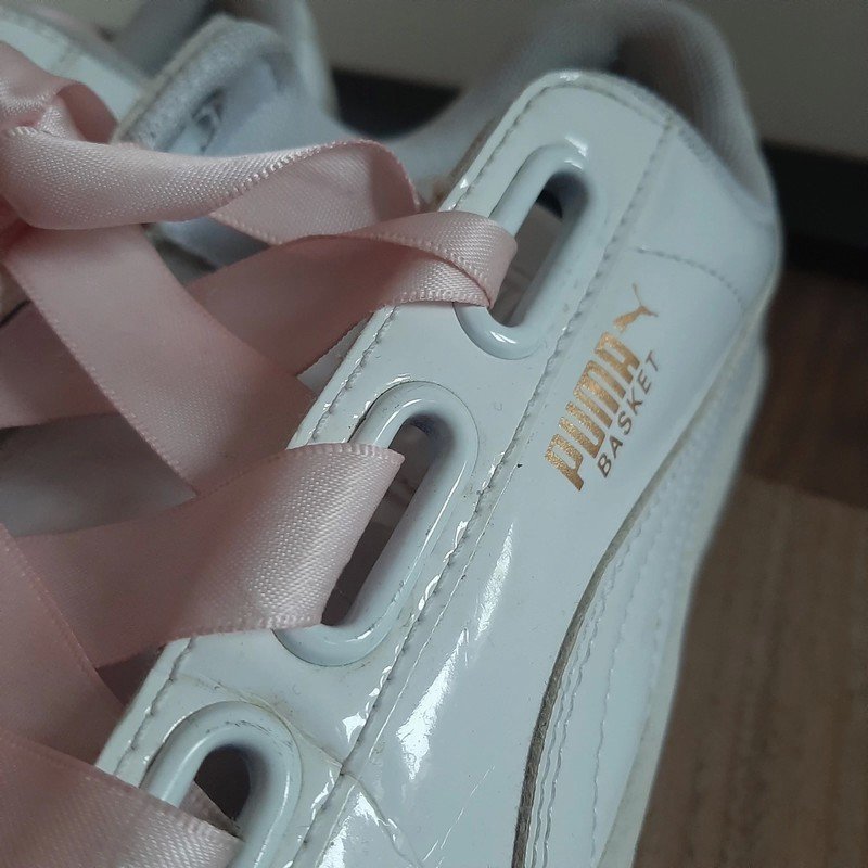 Weiße Puma Sneaker