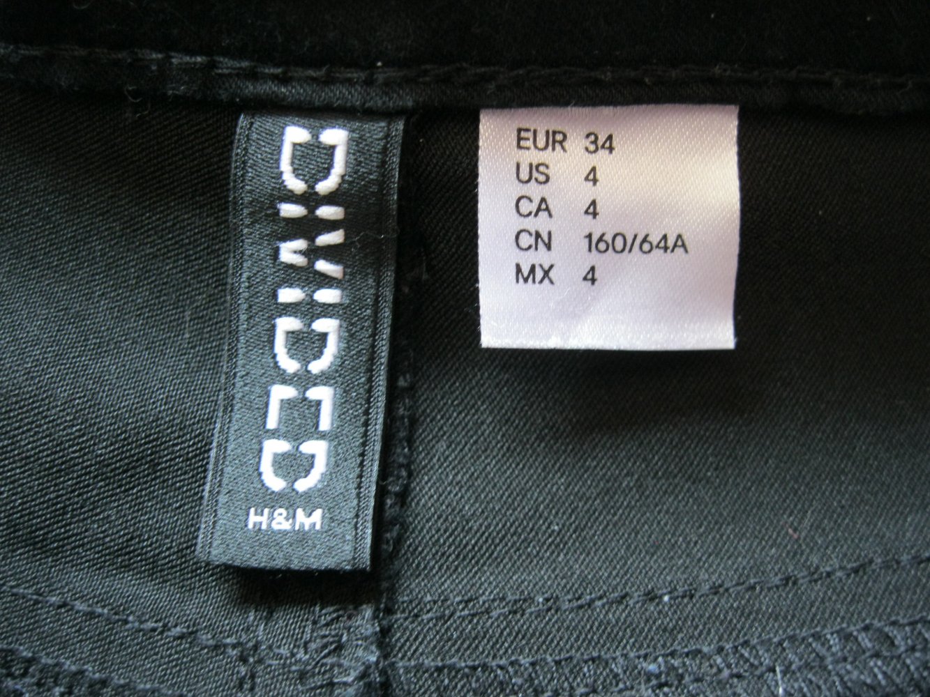 Skinny Jeans #  Divided # H&M # ripped # Schwarz # 34