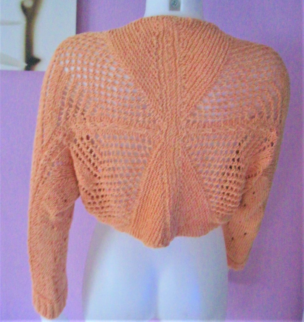 NEU Strick Bolero Handmade Lochmuster Viskose Aprikose Oversize