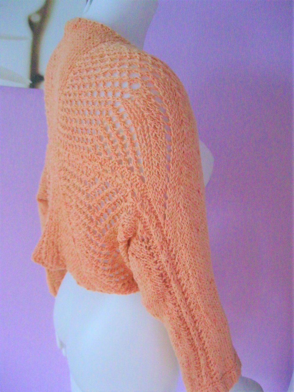 NEU Strick Bolero Handmade Lochmuster Viskose Aprikose Oversize