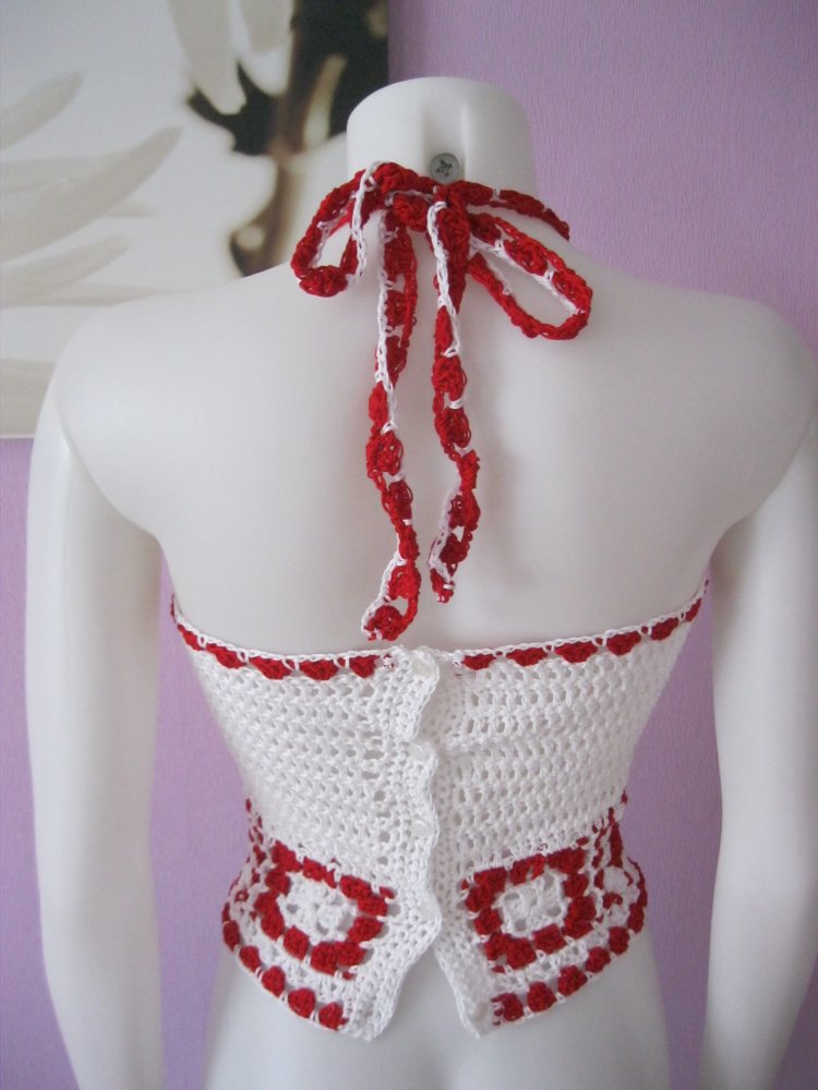 NEU Neckholder-Top Vintage Design Handmade gehäkelt Baumwolle Weiß / Rot S-M