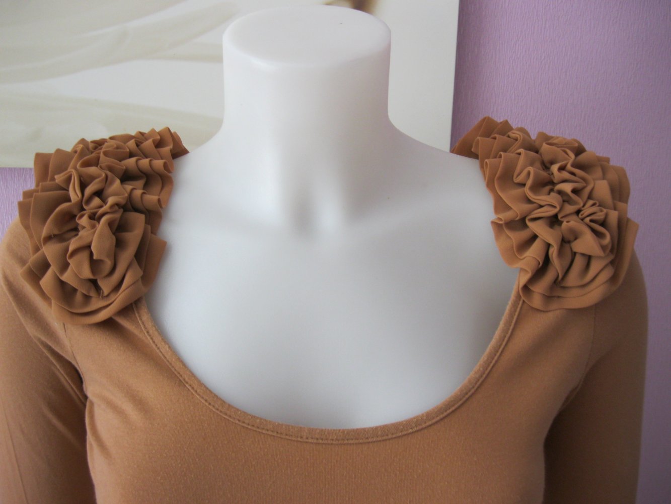 Shirt # 3/4-Arm # H&M # Braun # Schulter-Besatz # S