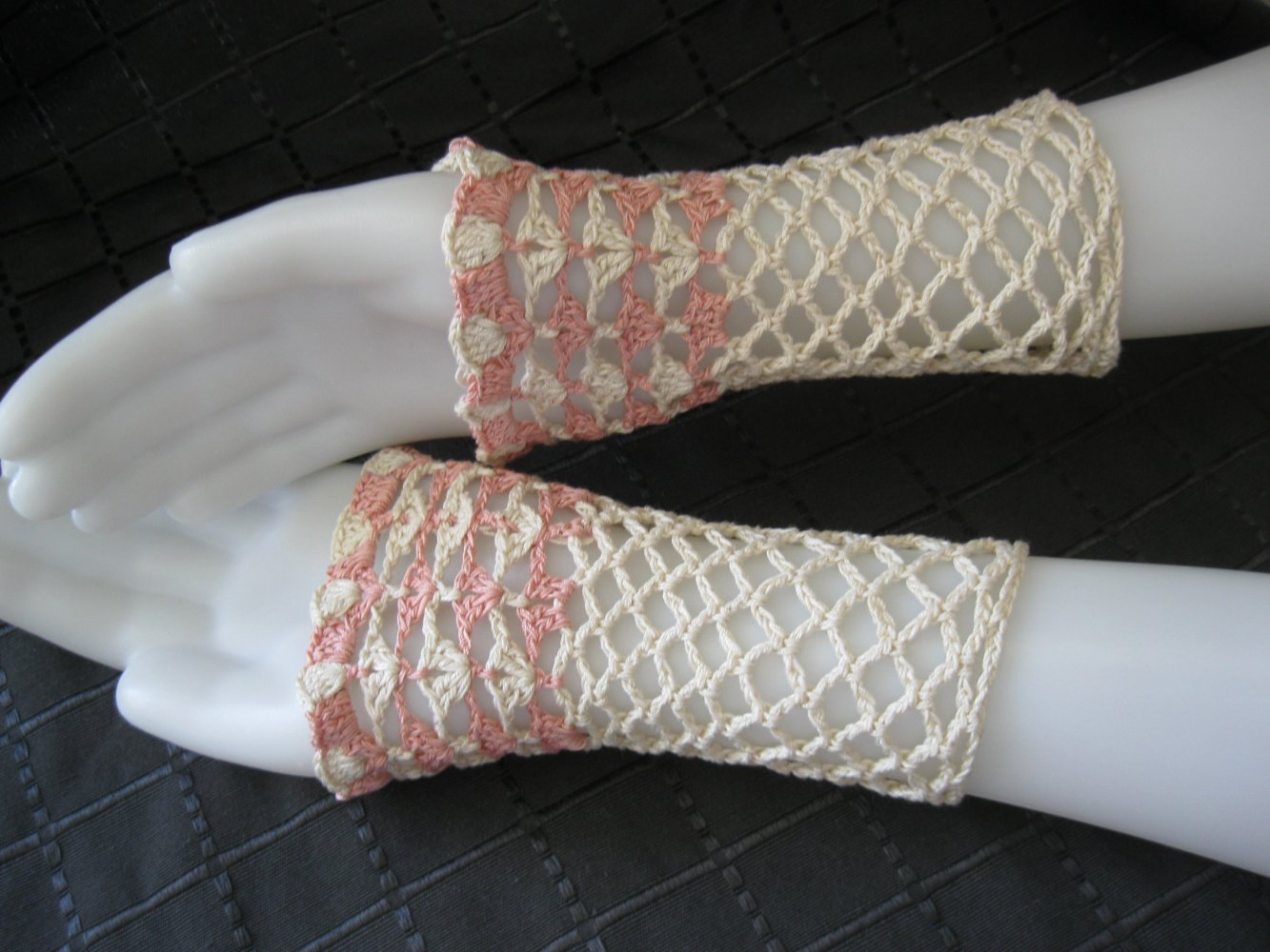 Vintage Handstulpen Baumwolle Creme/Altrosa Einheitsgröße