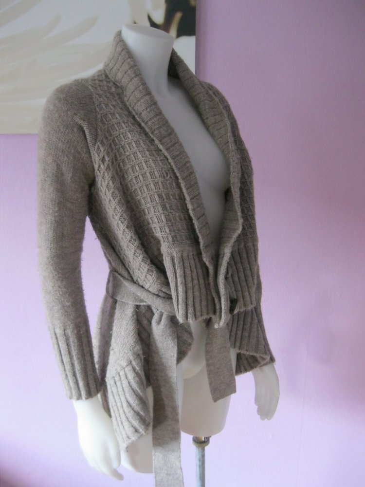 Strickjacke # Tua Nua # Designer # Alpaka / Lana Merino # Natur/Beige meliert # M