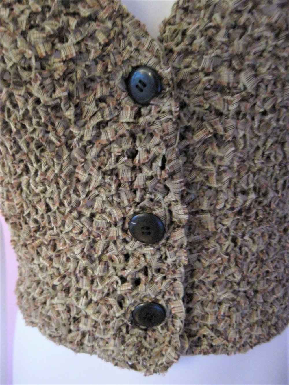 NEU Weste Handmade Grün/Beige meliert S-M