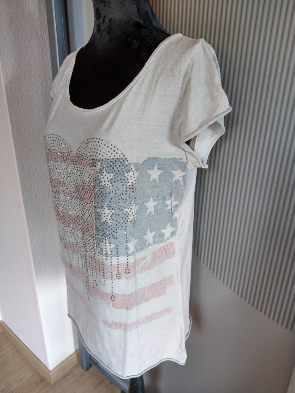T-Shirt grau Herz Steinchen Amerika Made in Italy 