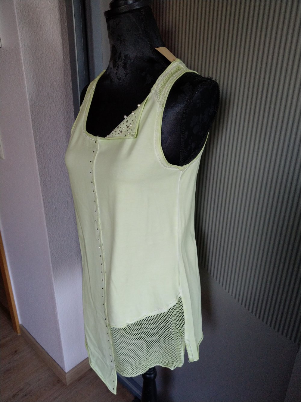 Top Shirt hellgrün Tredy Neu