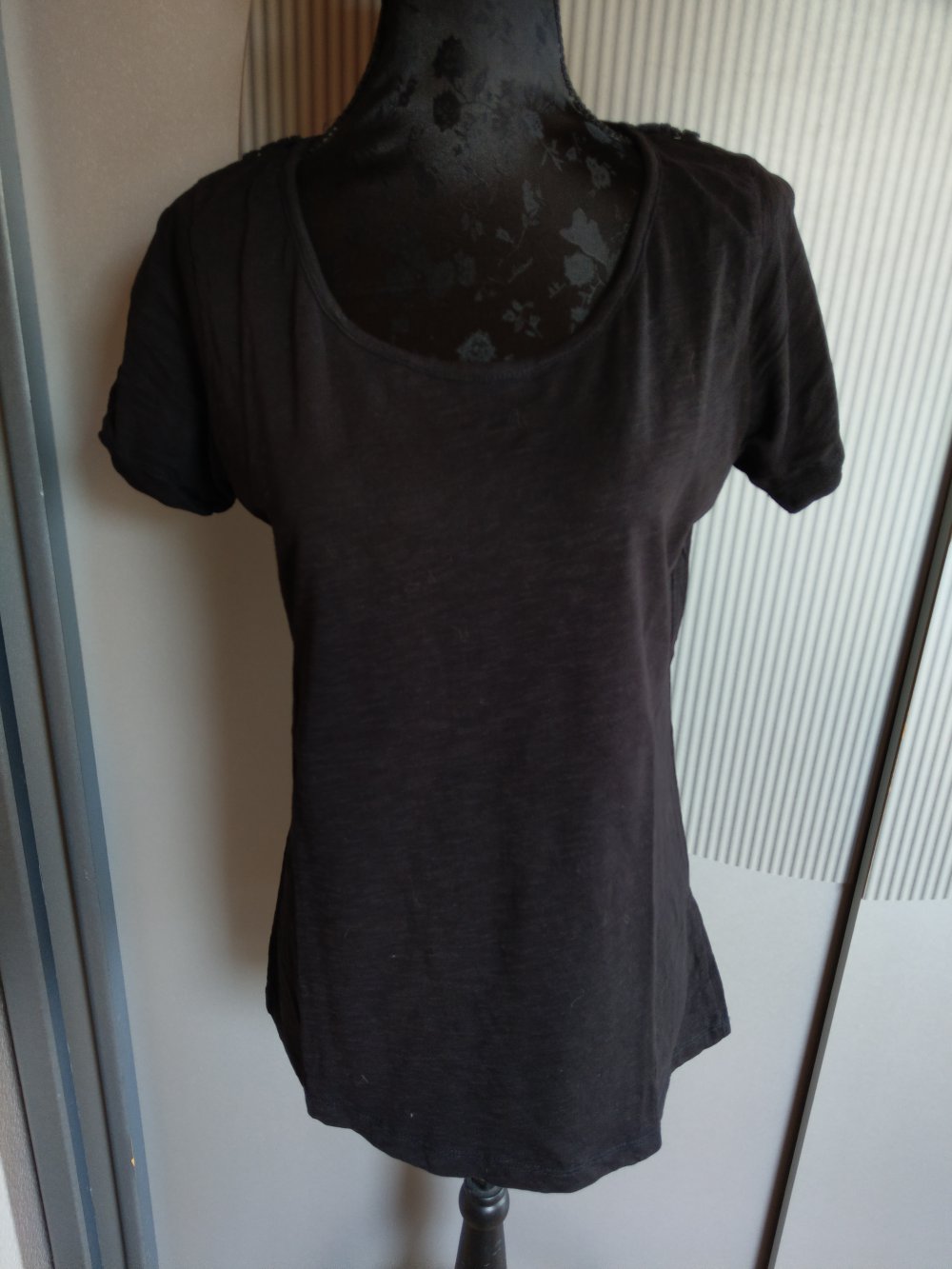 T-Shirt schwarz Spitze Gina Benotti 