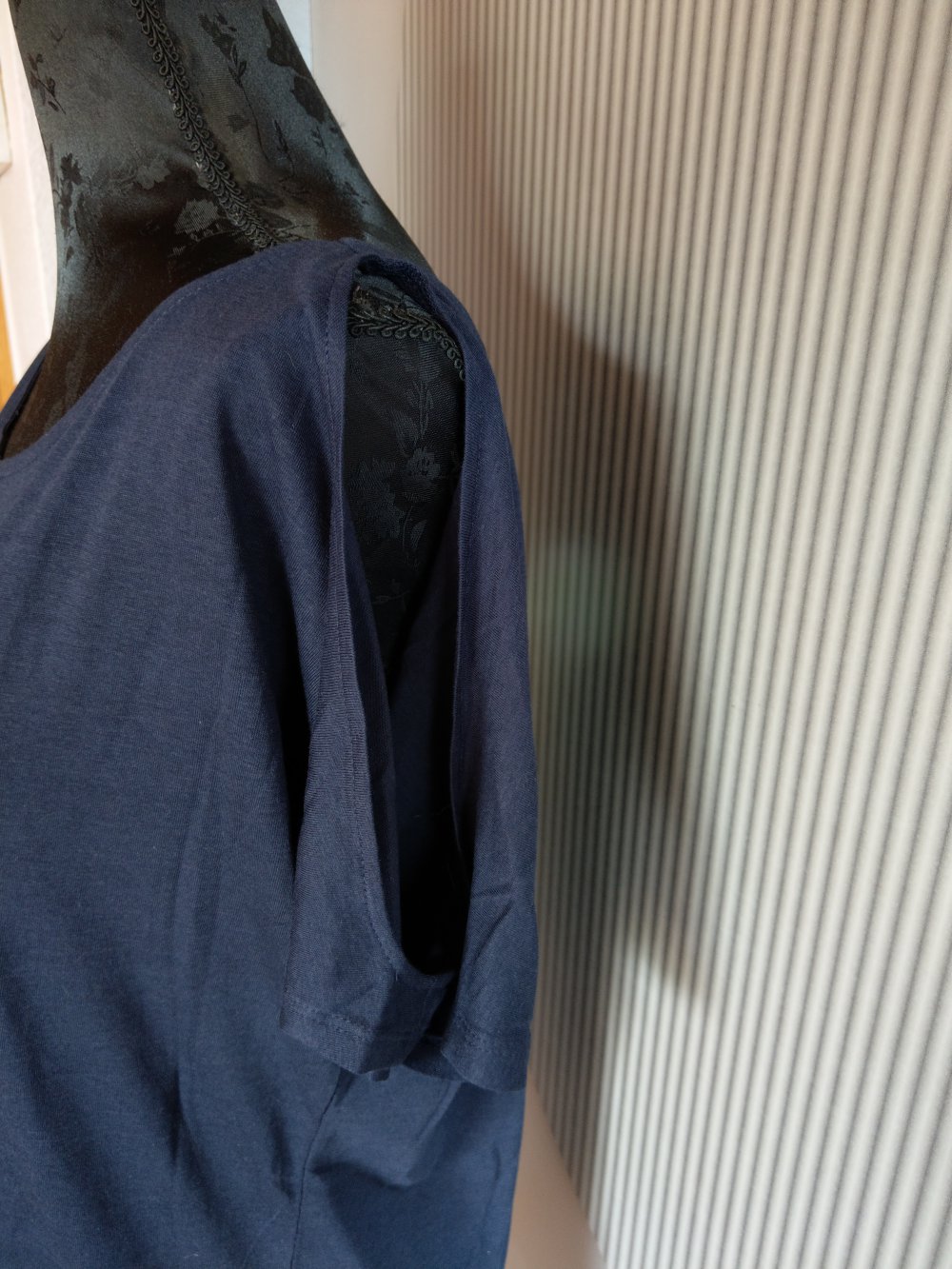 T-Shirt blau dunkelblau neu Jean Pascale