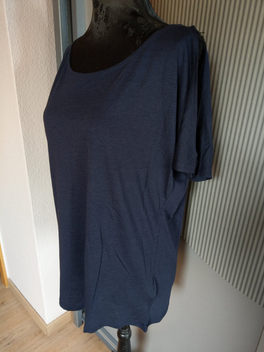 T-Shirt blau dunkelblau neu Jean Pascale