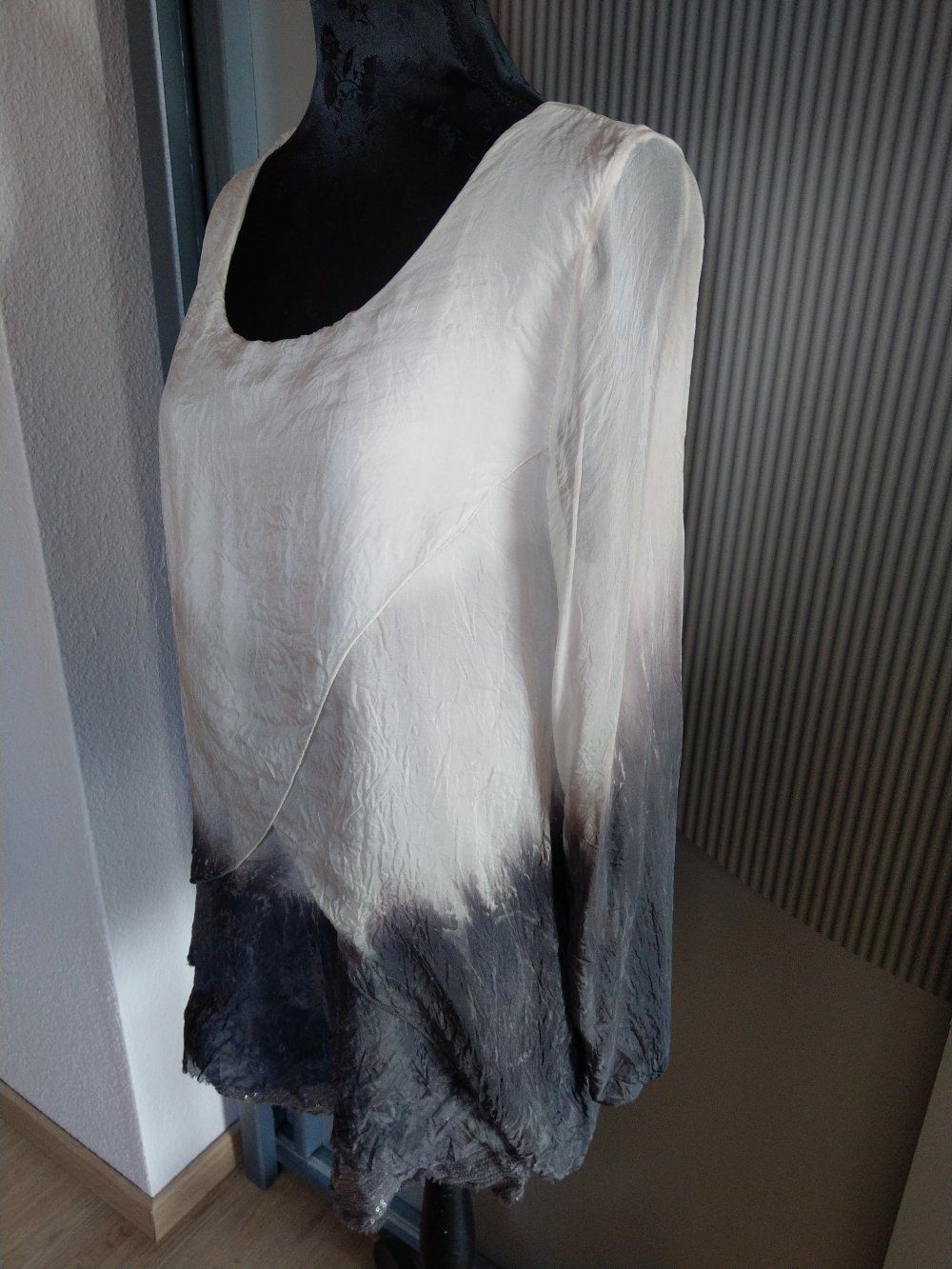 Shirt Bluse beige grau Made in Italy 38 M