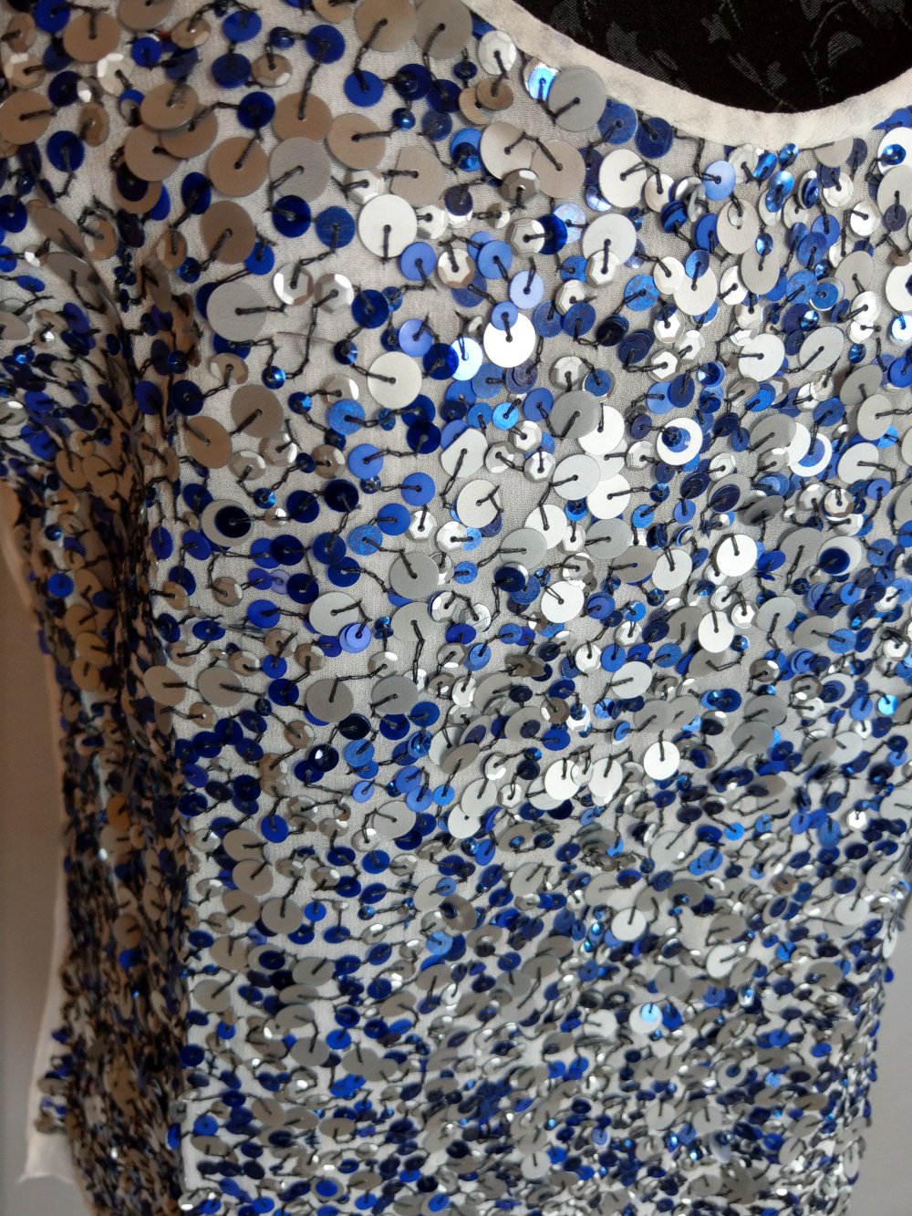 Top Shirt Bluse Pailletten Guido Maria Kretschmer weiß blau grau