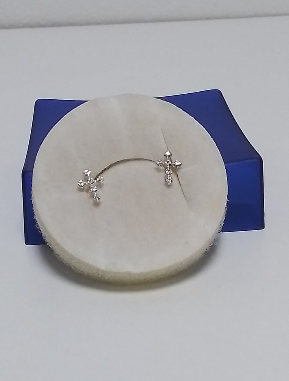 Echt Silber Ohrstecker / Kreuz