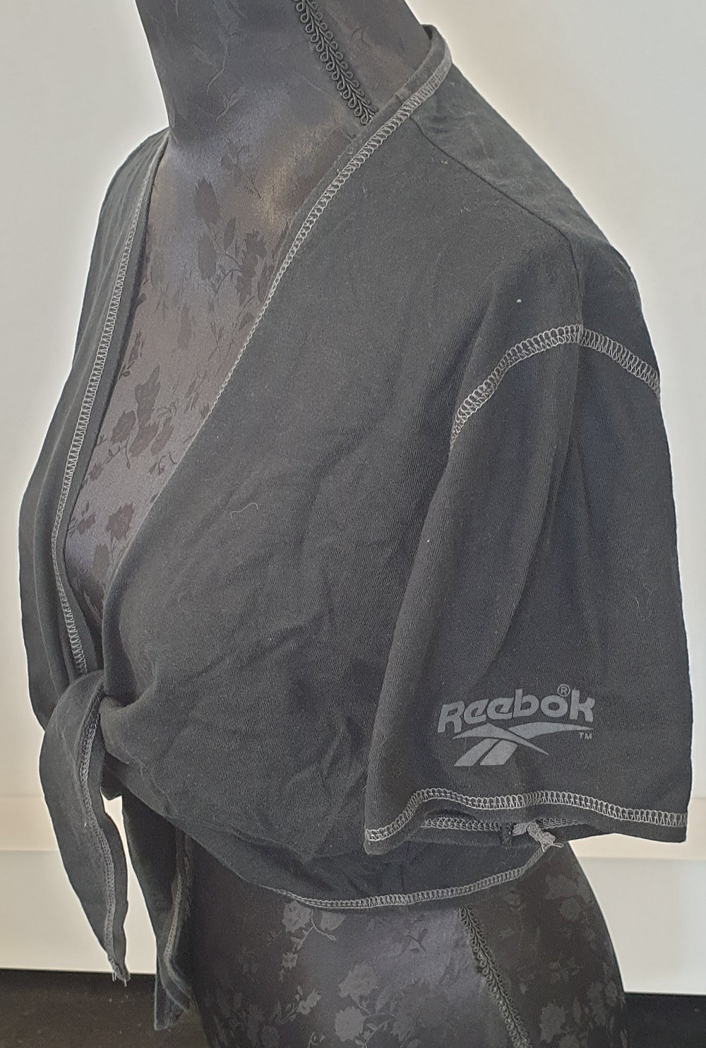 Bolero zum Binden, Shirt, T-Shirt, Oberteil, Reebok schwarz-grau, Einheitsgröße, gebraucht