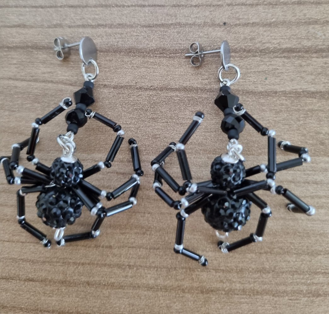 Mega coole Spinnenohrringe 