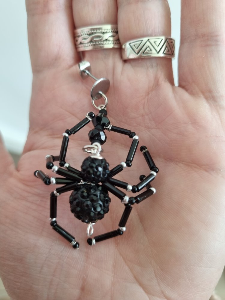 Mega coole Spinnenohrringe 