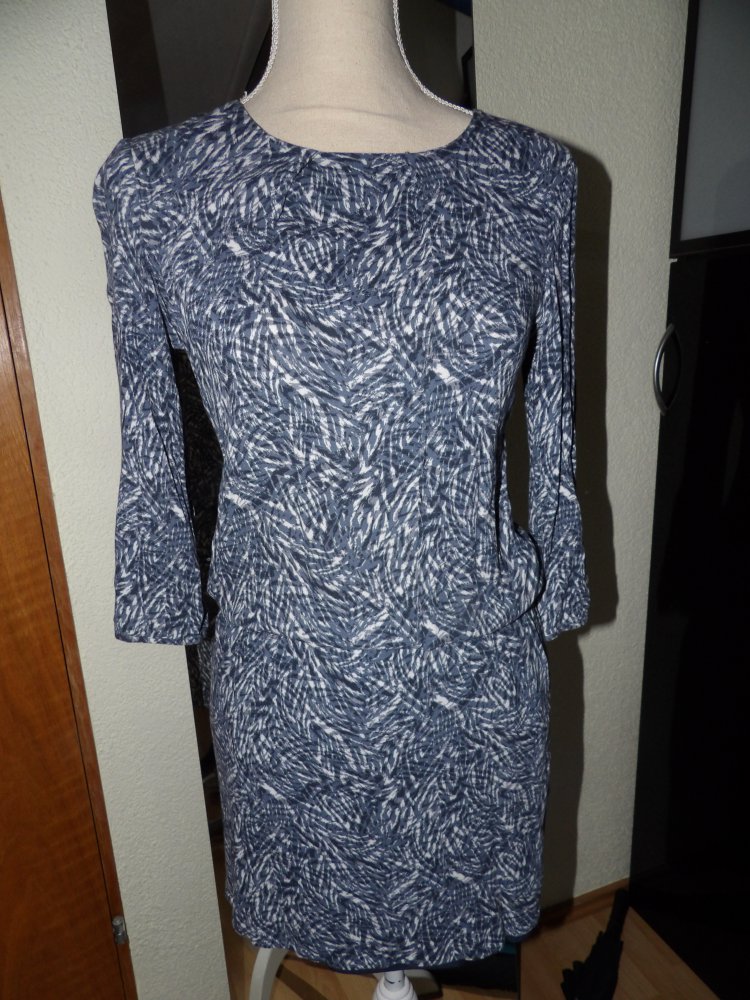 Kleid H&M Gr. 34