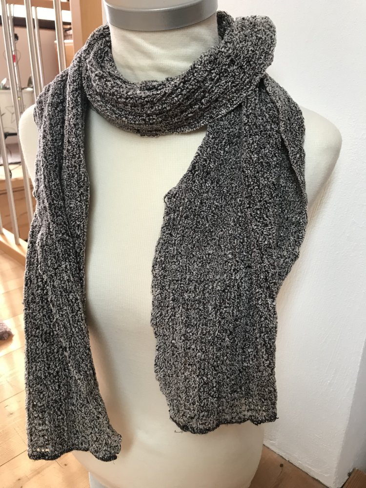 Schal Kuschelwolle Wolleschal Silbergrau meliert Unisex Rippstrick Fleece Strickchic