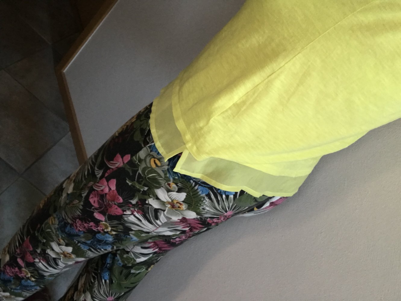 Hose bunt Jogging Sommerhose Stoff Jungle Style Schlupfhose Sportiv M Gummibund Yoga lässig Couchpotato Homestyle Onesize bunt Colour 