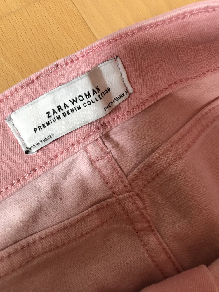Jeans Markenware 40/42 Skinny Stretch ZARA Woman Premium Riped Usedlook Destroyed Knöchellang Highwaist 