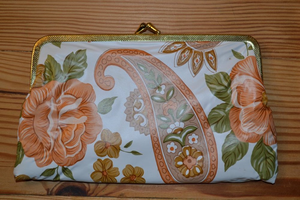 Set - Brieftasche / Kosmetiktasche / Brillentasche 