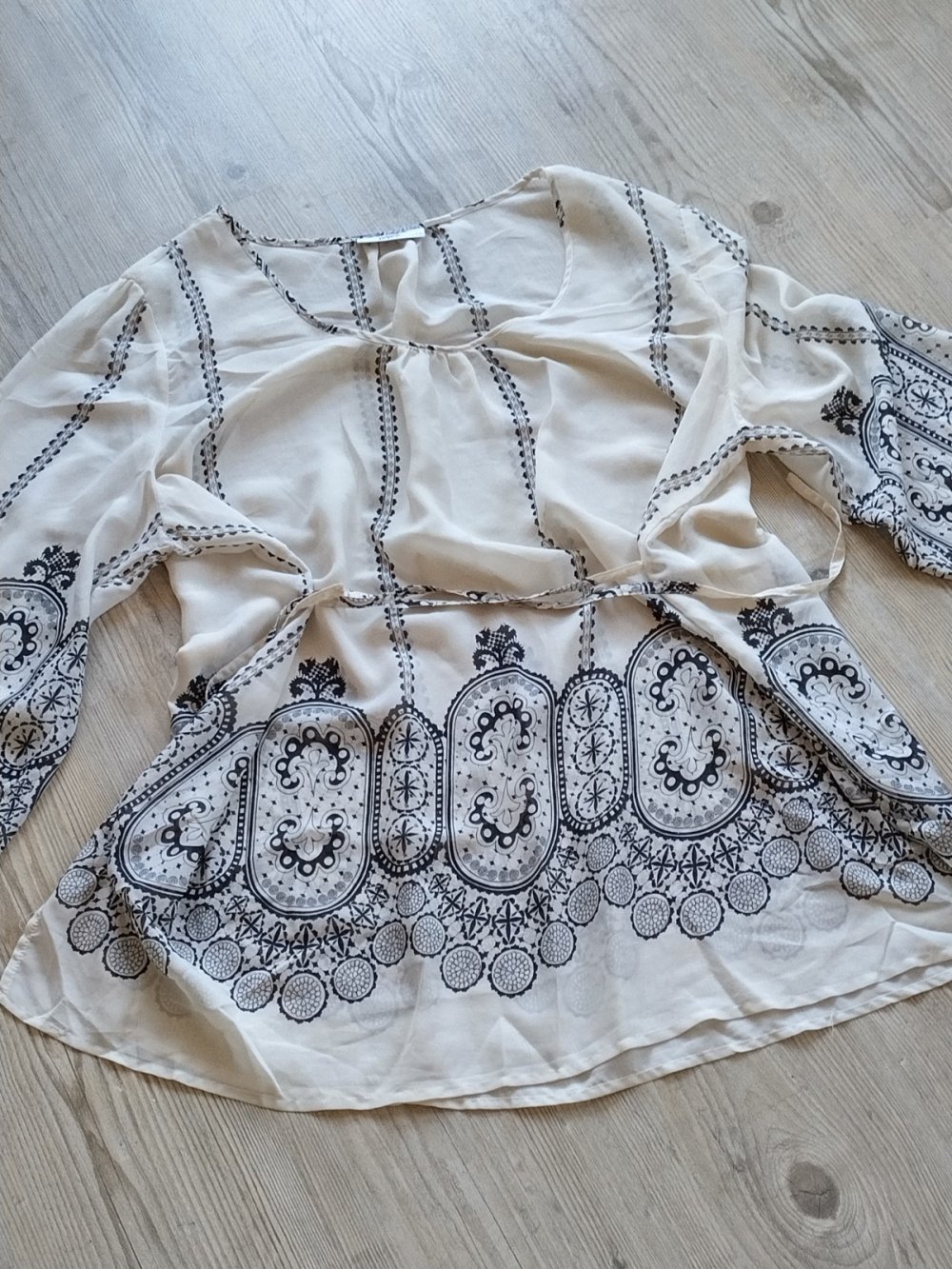 Tunika aus Chiffon , Größe 54