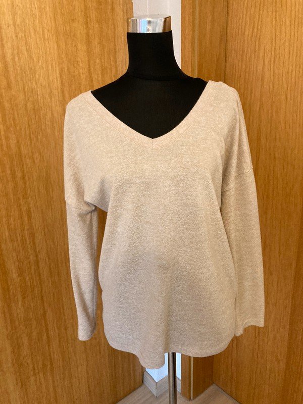 Langarmshirt mit Knöpfen