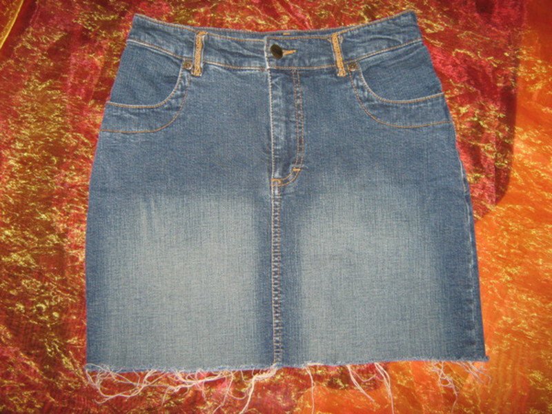 NEUw * Ausgefallen * Goa * Hippie * Festival * Look * Jeans * Mini- Rock mit Fransen * Gr. 34/ XS * blau *