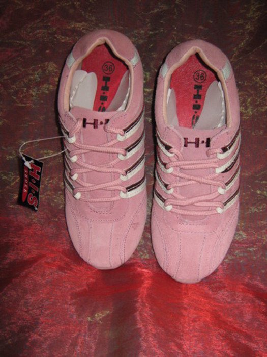 NEU mit ETIKETT * Sport * Turn * Freizeit * Echt Leder * Sneakers * Shoes * Schuhe 