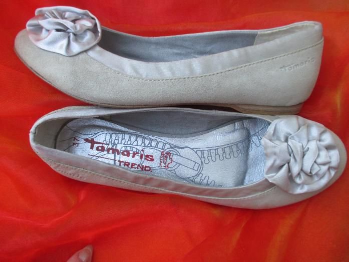 NEU * 3D * Blume * Blüte * Flower- Power * Romantik * Leder * Ballerinas * Slipper * Pumps 