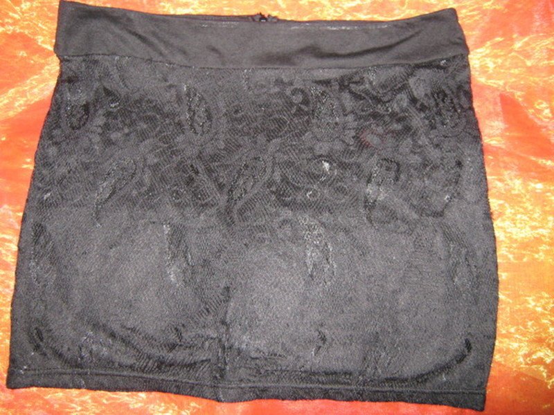 NEU mit ETIKETT * Sexy * edel * Lace- Spitzen * Strech * Schlupf * Mini- Rock 