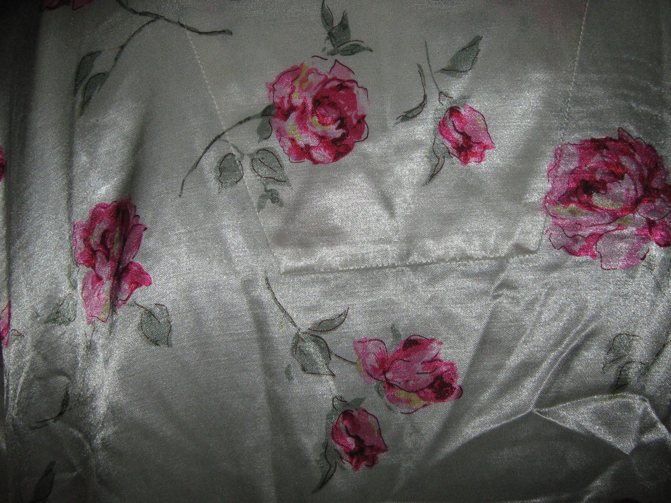 NEU * Asia- Style * Romantik * Rosen * Blüten * Flower- Power * Seiden- Satin * Bluse 