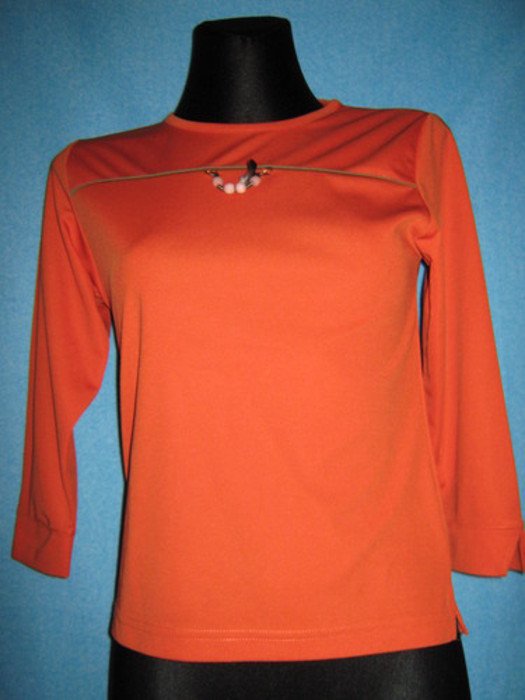 NEUw * Ausgefallen * Perlen und Federn * seidiges * Dreiviertel- Arm * Boho * T- Shirt 