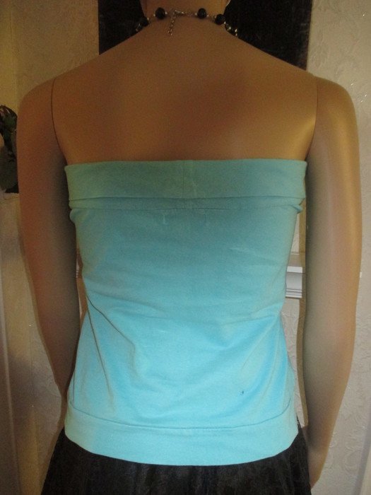 NEUw * Sexy * Hawai- Blüten * Flower- Power * Silber- Glitzer * Bandeau * Tube- Top * T- Shirt 