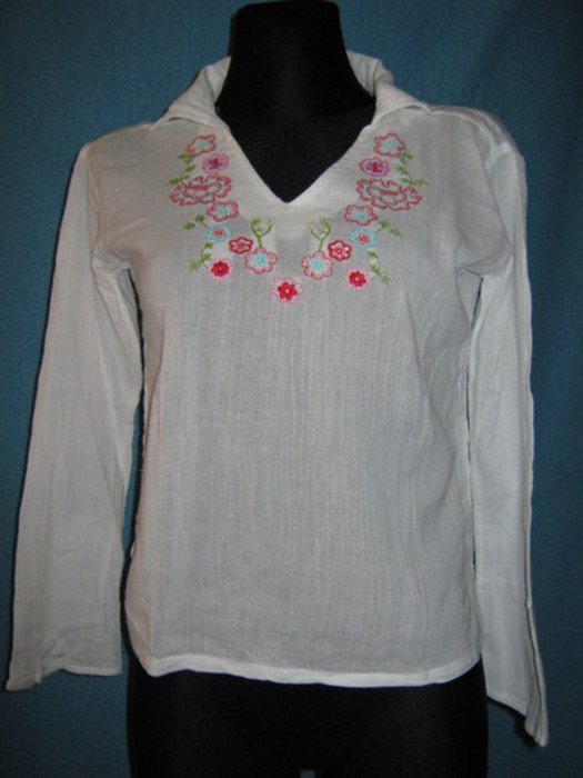 NEU * Original VINTAGE * DESIGNER * Blumen * Blüten * Flower- Power * Stickerei * Hippie * Festival * Goa * Gipsy * Tunika * Bluse * Gr. 36- 38/ S * weiß * bunt *