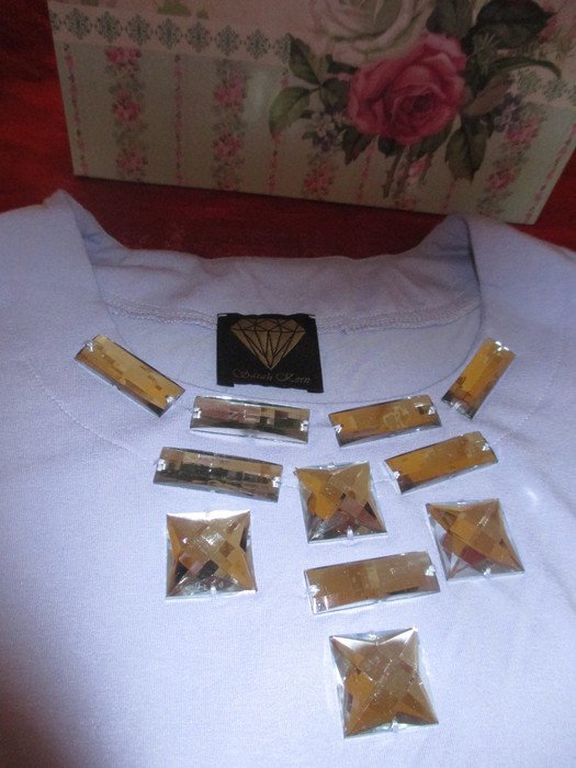 NEU * Sexy * edel * Swarovski * Strass * Kristalle * Kurzarm * T- Shirt 