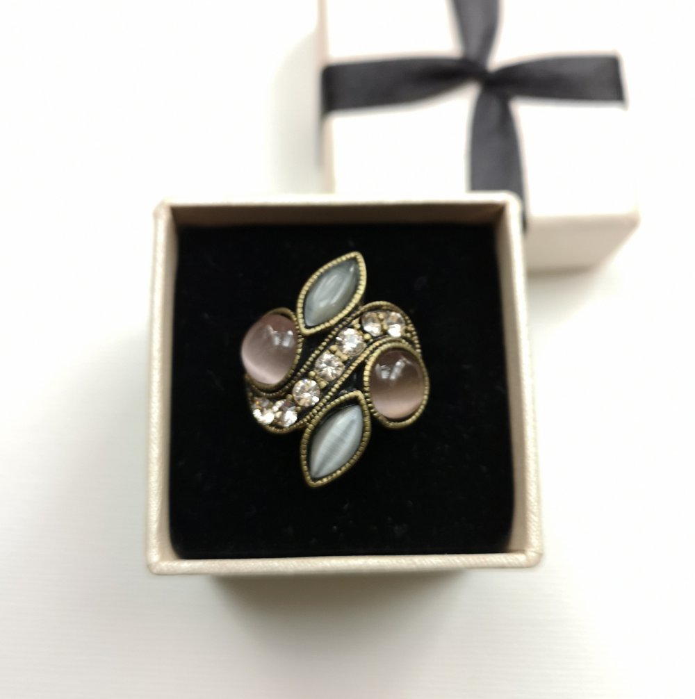 Ring altgold pastell Steine Größe 17