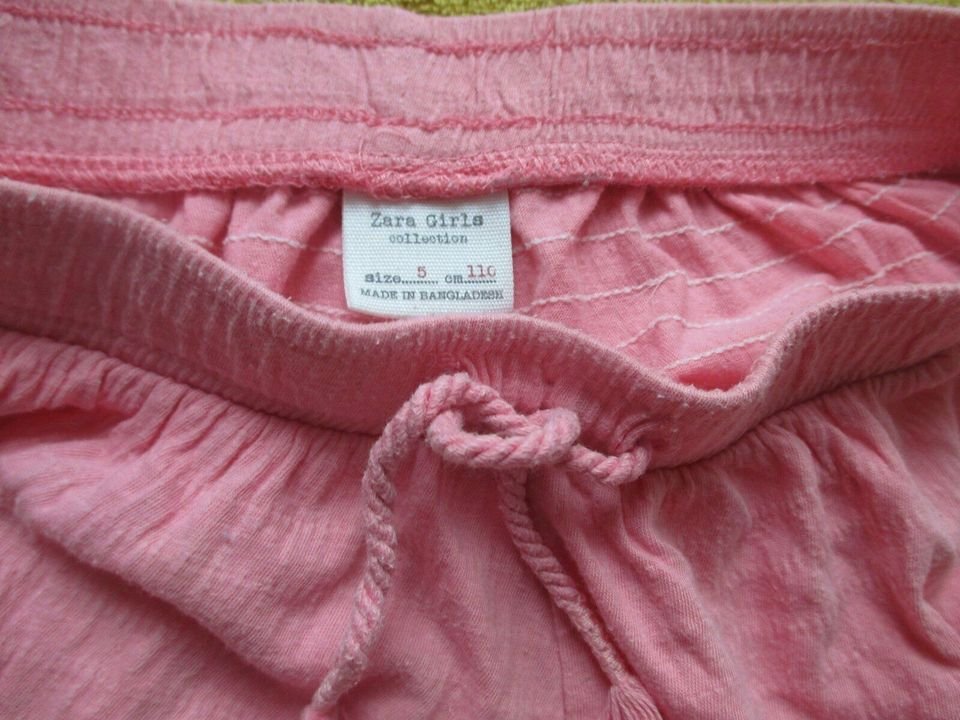  NEU * GIRLS * Mädchen * Baumwoll * Batist * Loch * Blumen * Blüten * Stickerei * Schlupf * Mini- Hosen- Rock * Hot Pants 